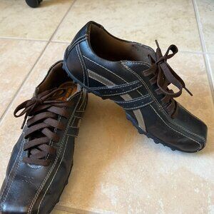 Skeckers relaxed step genuine leather sneakers shoes men 10.5